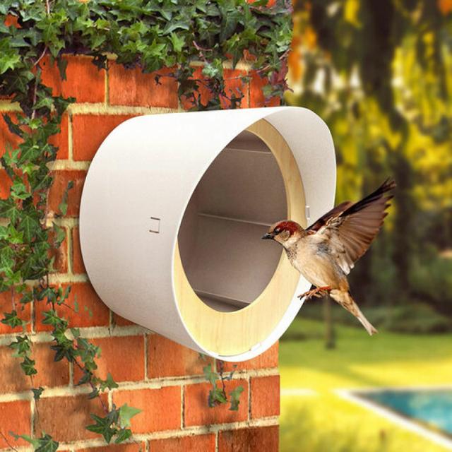 Capi Bird Feeding House