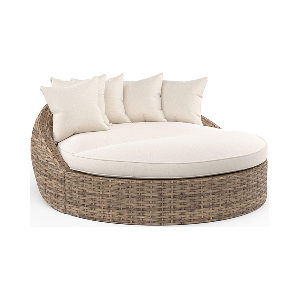 Sunset West Havana Woven Round Outdoor Daybed