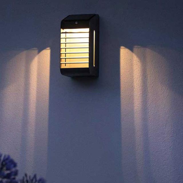 Les Jardins Storm Solar LED Wall Light