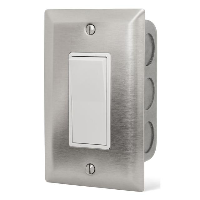 Single On/Off Switch with Wall Plate &amp; Gang Box