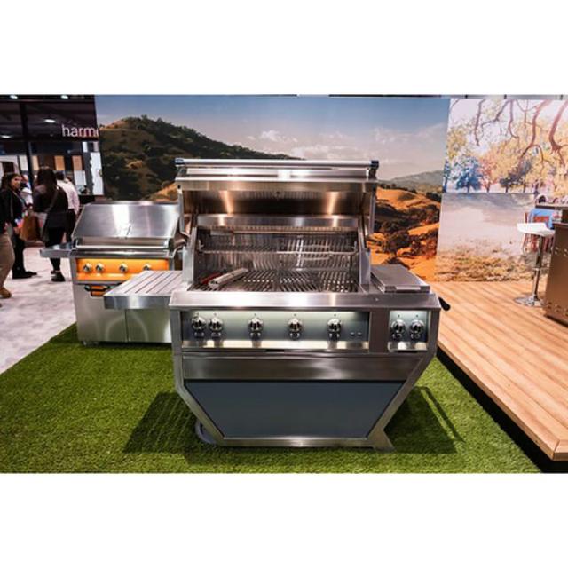 Hestan 42&quot; Gas Grill with Rotisserie on Deluxe Cart
