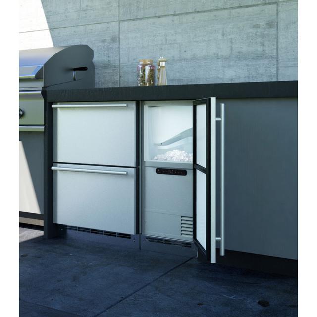 U-Line Appliances 15&quot; Outdoor Clear Ice Machine