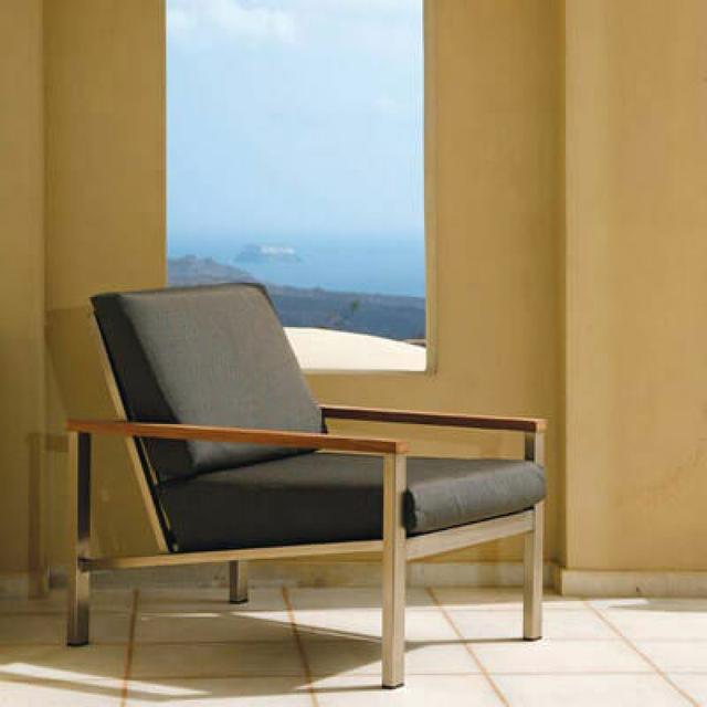 Barlow Tyrie Equinox Deep Seating Lounge Chair