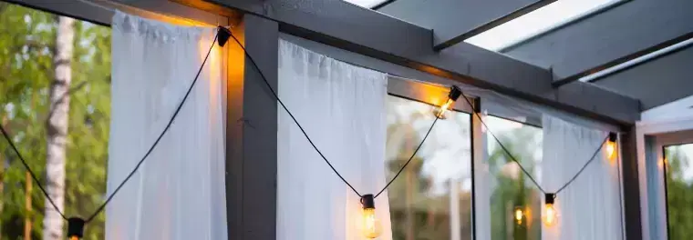HOW TO HANG OUTDOOR CURTAINS WITHOUT CURTAIN RODS
